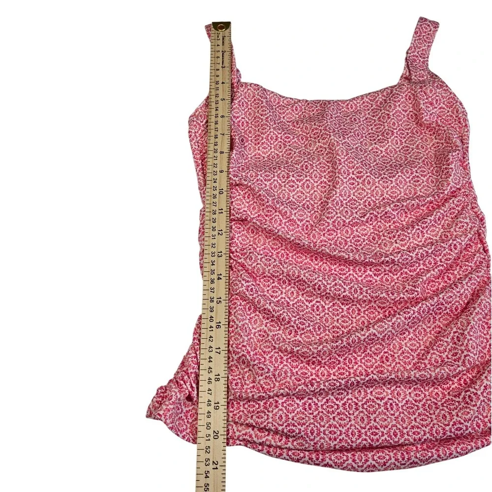 Talbots x Miraclesuit Pink Cabana Batik Geo Tankini Swim Top Only Size 6